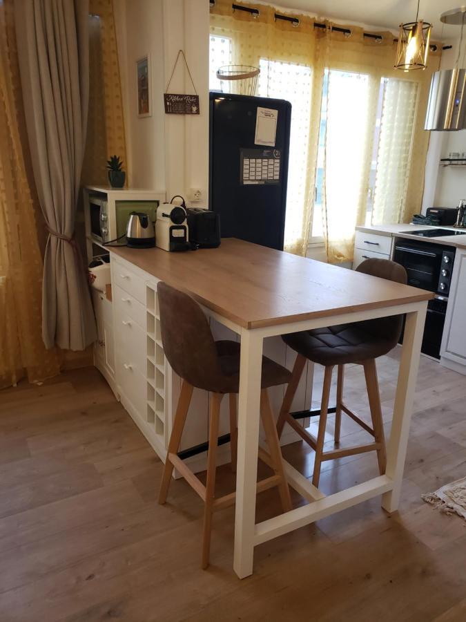 Maison Du Bonheur 2 A Troyes Logement Entier Avec Parking Exterior foto